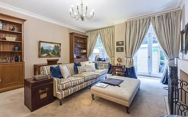 Basil Street, Knightsbridge, London, SW3 1AN 1