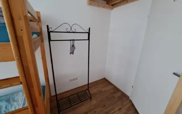 Dreamy Twin Bedroom close to Keplerplatz Metro 3