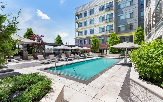 Luxe at Alewife 2