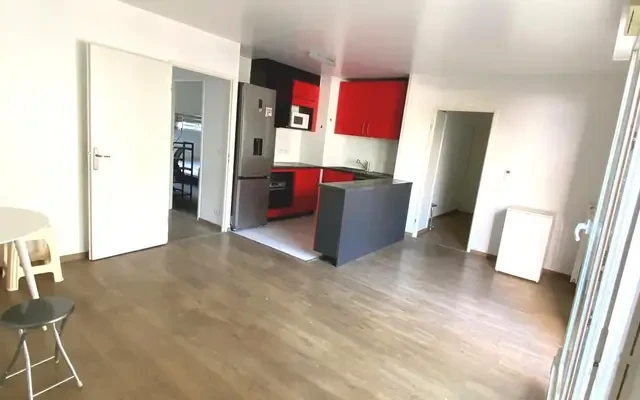 Vitry-sur-Seine 94e·71m²·F4·Appartement·With furniture 0