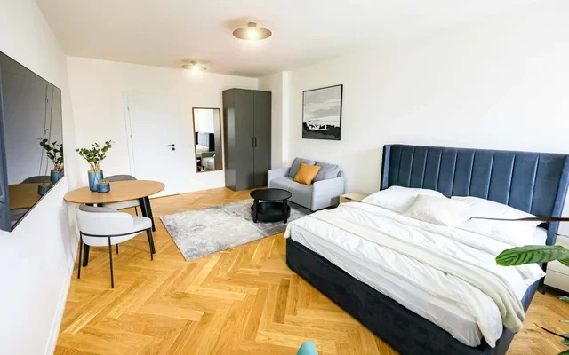 Schoenhauser Allee 4