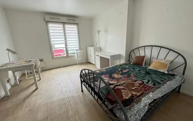 Antony 92e·27m²·F1·Studio·With furniture 0