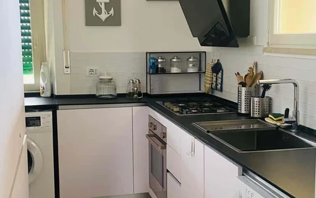 Apartment in Viale Severiano, Anzio for 120 m² with 3 bedrooms 2