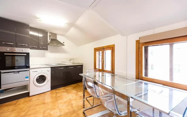 Calle Luna 19 3º DerES-15-005-002H 4