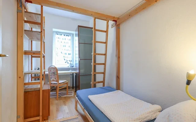Borussiastraße 2