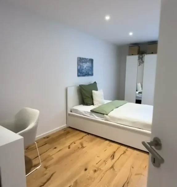 Landsberger Straße 115 ( 2 - WG )