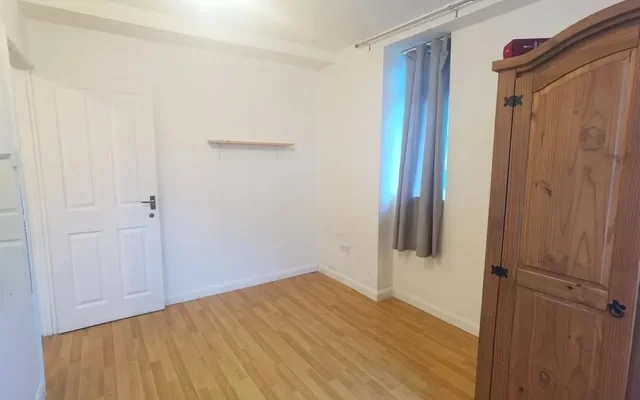 Oxford Street, Swansea SA1 2