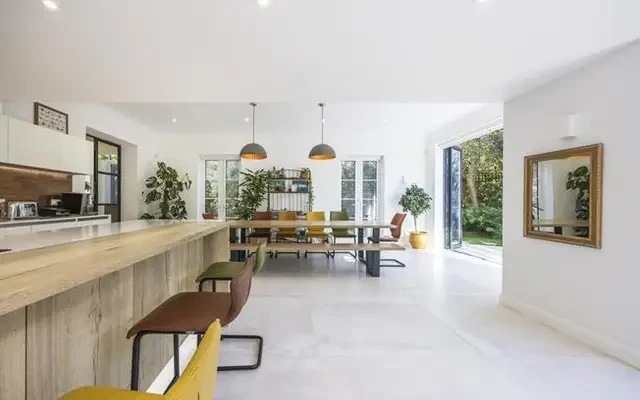 Kidbrooke Grove, London, SE3 0LJ 3