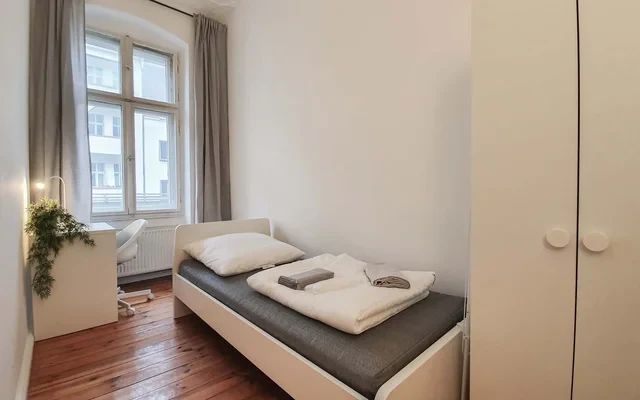 NORDKAPSTR. 2- VH 2. OG mitte-rechts (Gigacube) 1