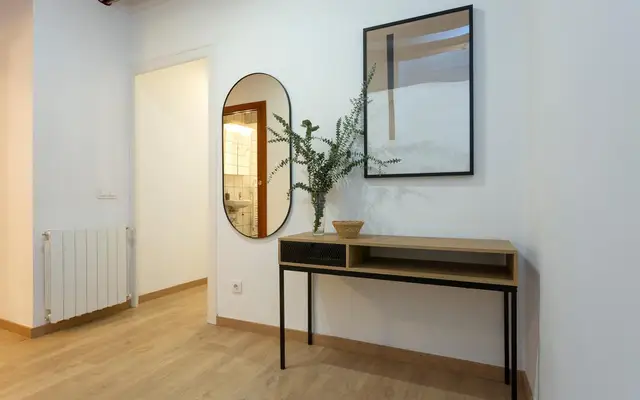 Stylish 2-Bedroom apartment close to Praça da Catalunha 2