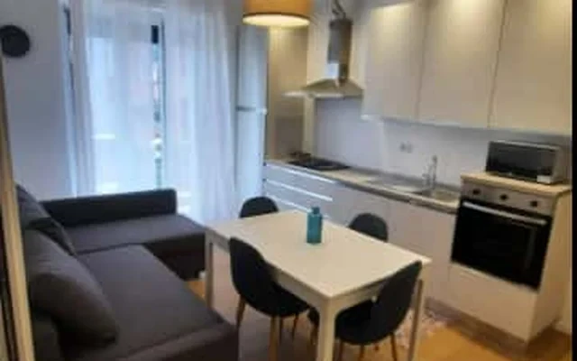Trilocale in Via Meloria 14 1