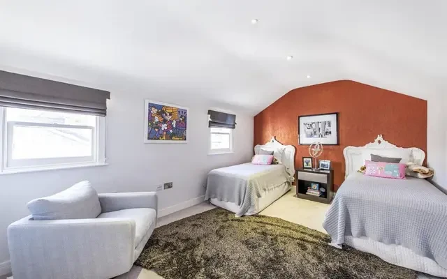Chapter Street, Westminster, London, SW1P 4NY 3