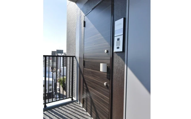 Premium Court Awaza WEST 1