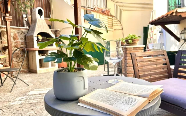 Apartment in Via Antonio Cesari, Roma for 85 m² 0