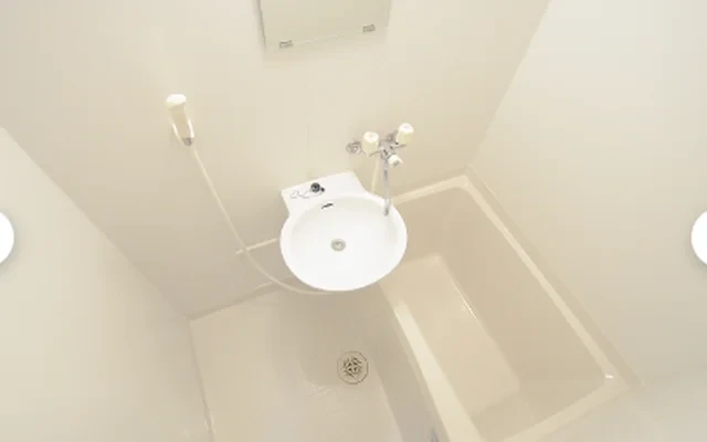 レオパレスパレス中田 3
