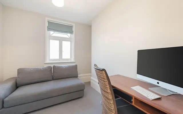 Abingdon Court, Kensington, London, W8 6BS 2
