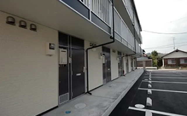 レオパレスステラ 3