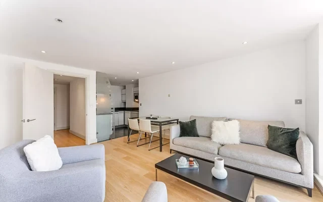 Orion Point, Crews Street, Docklands, London, E14 3