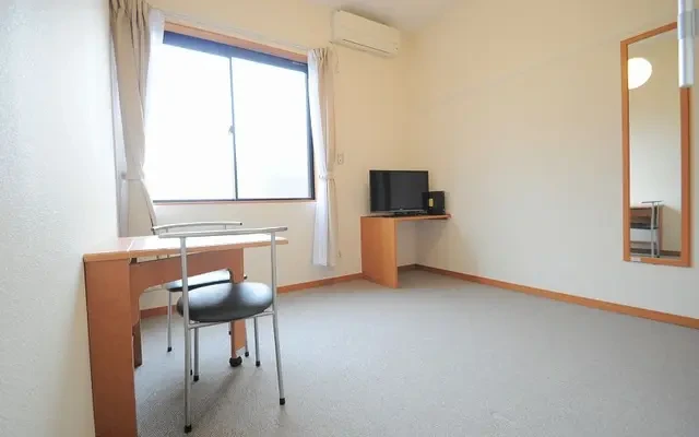 レオパレス郷 2