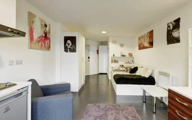 Lucas Studios 4