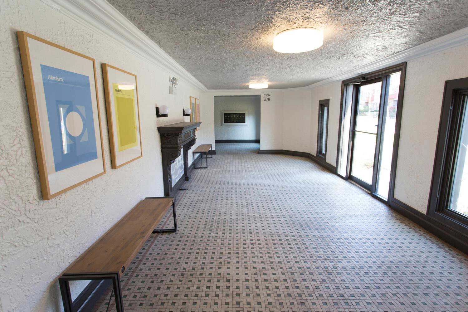 5300 S. Drexel Avenue 3