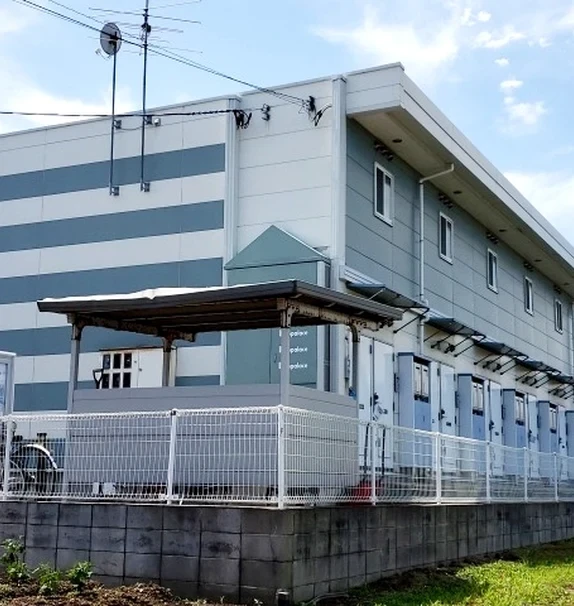 レオパレス岡部