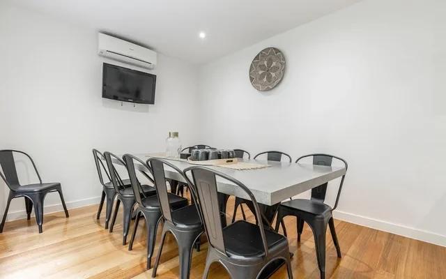 29 Drummond St 3
