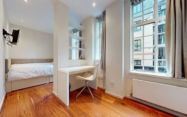 Hallam Street 13103# 2