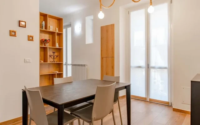 Royal Apartment 2