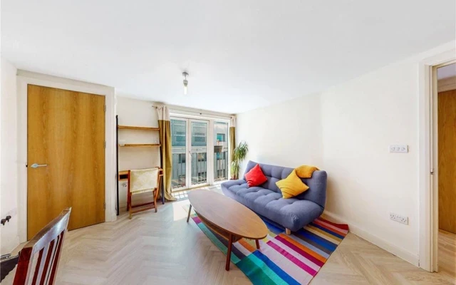 LH-Holmes Road - London student accommodation