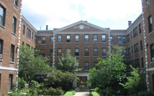 62 Queensberry Street 0
