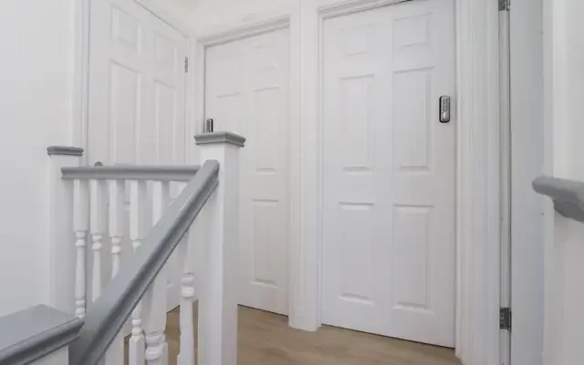 apartment in Ilford 2