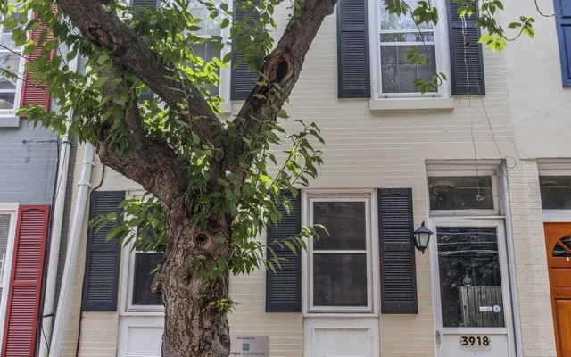 UCA - 3918 Delancey Street 0