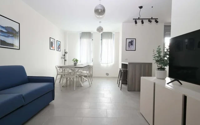 Invitante appartamento con 2 camere da letto, nel cuore di Porta Nuova 0