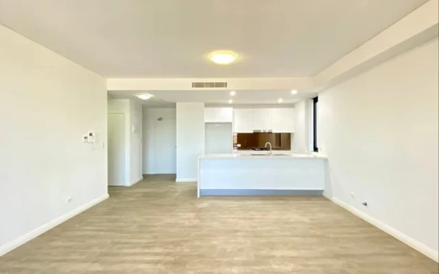 99 Dalmeny Avenue Rosebery 2
