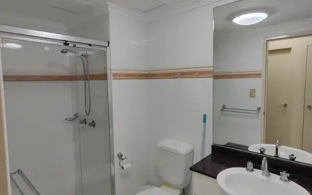 83 Dalmeny Ave 2