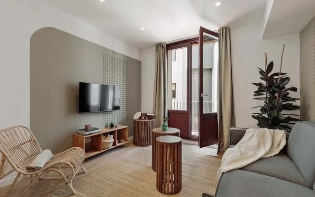 Eboli - 3 bedrooms, balcony and terrace in Ciutat Vella 0