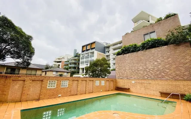 108 Boyce Rd - Sydney student accommodation - Swimming pool
