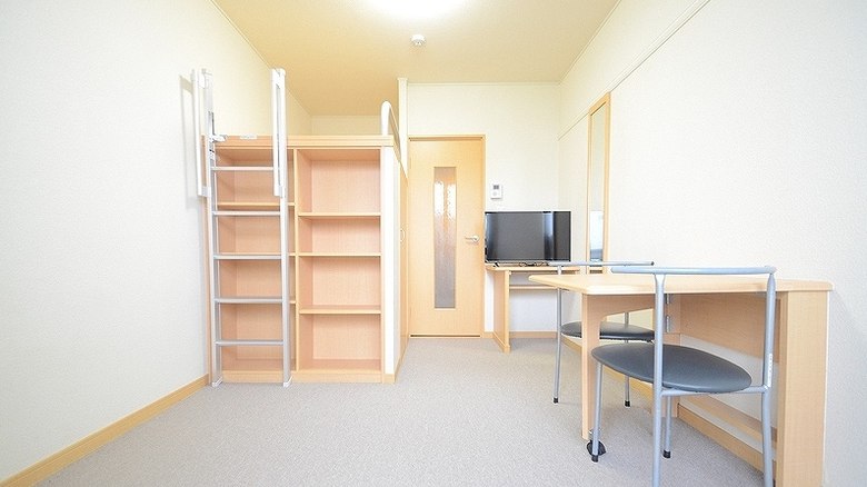 レオパレスカメリア西片江5号室 Japanfukuoka Student Accommadation Uhomes