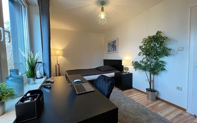 Donauwoerther Strasse Munich 80997 Germany 0