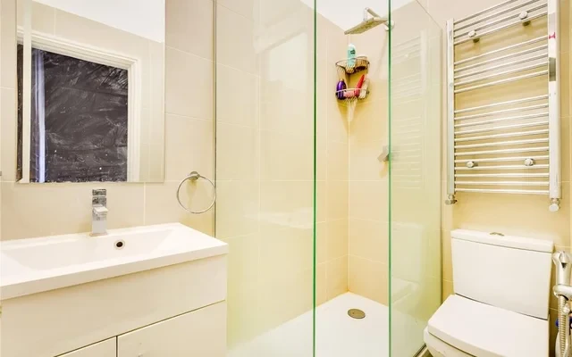 LH-Moscow Mansions 3