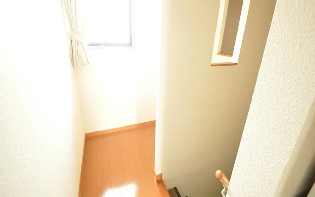 レオパレスKitaichi W - Minokamo student accommodation - 205号房间(带独立厨房)