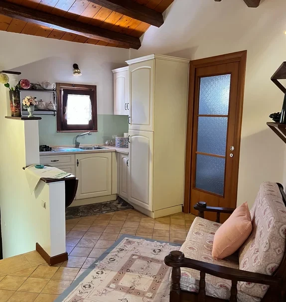 Apartment in Via Vittimaro, Castelbuono for 28 m² with 1 bedroom