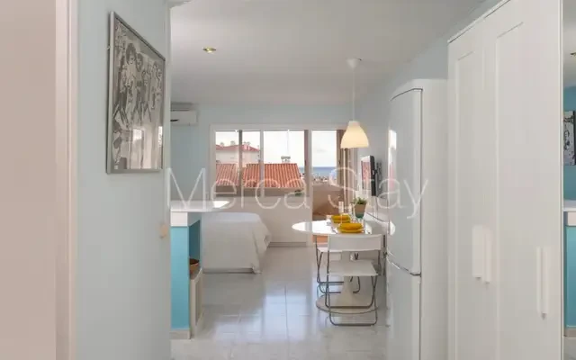 studio near Avinguda d'Emerencià Roig i Raventós 1