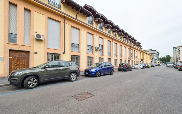 Appartamento in via Via Isaac Newton /B 4