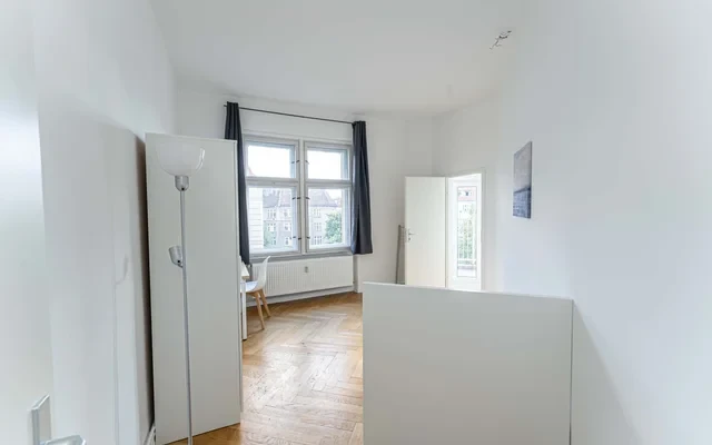 GABRIEL- MAX- STR. 2-  VH, 4. OG links (Gigacube) 0