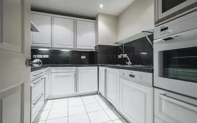 Ebury Bridge Road, London, SW1W 8RB 1