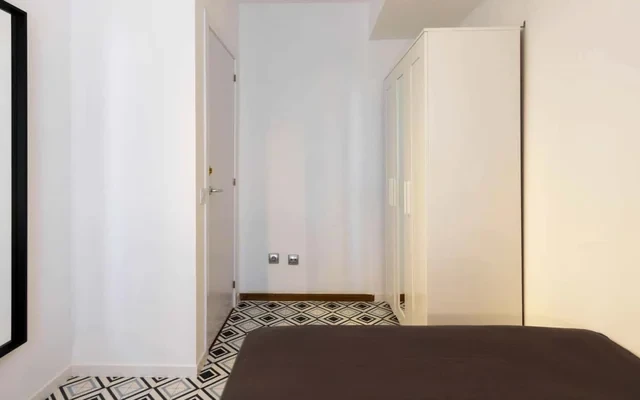 Calle Jose Silva Madrid 28043 Spain 3