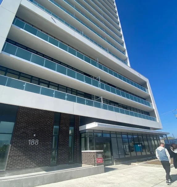 617 - 188 Fairview Mall Dr