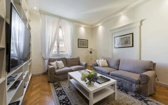 Luxury Signoria 1